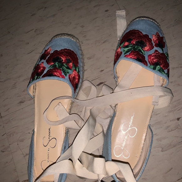 Shoes - Picture 2 of 2